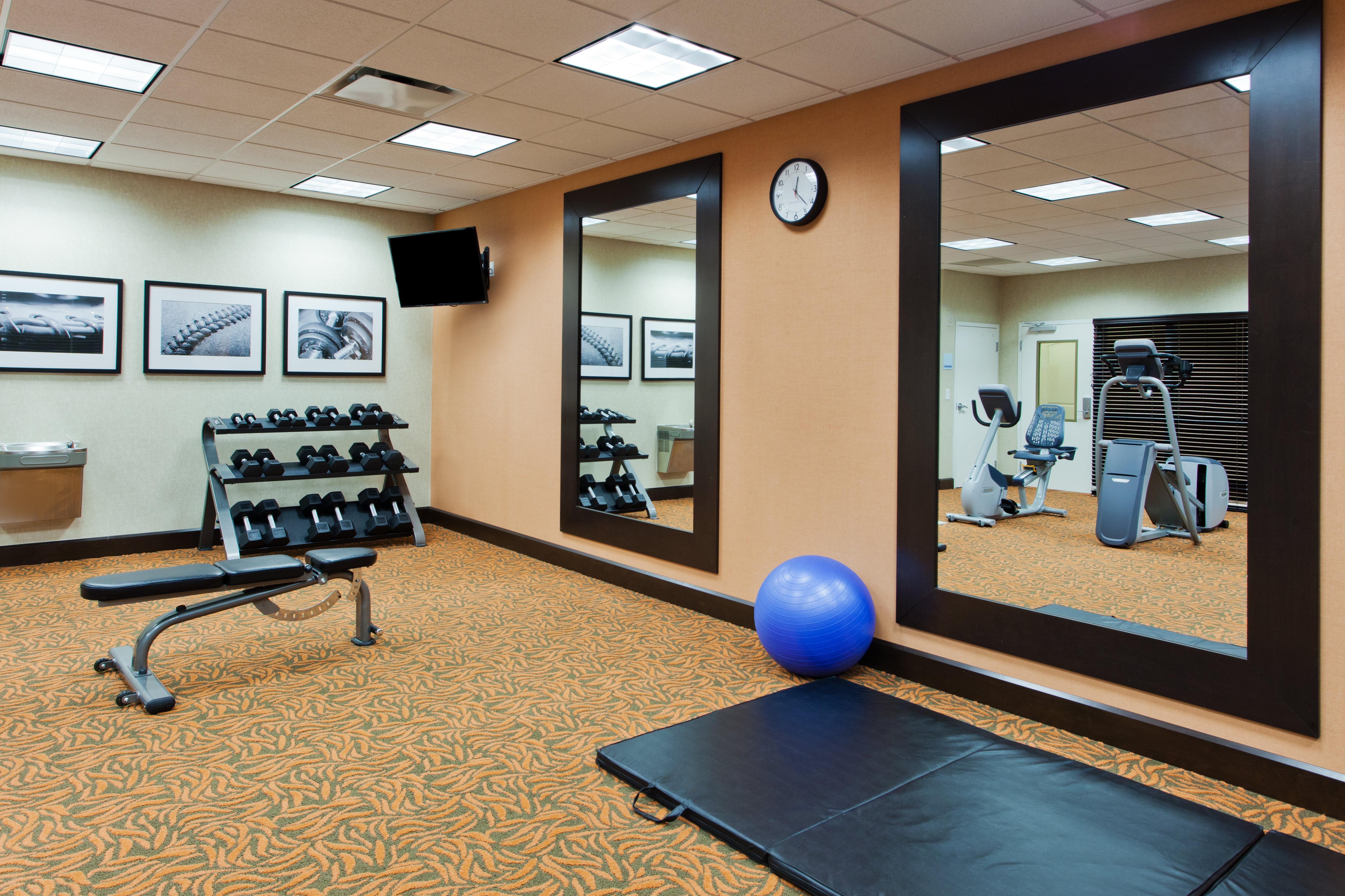 Holiday Inn Express Hotel & Suites Huntsville West - Research Park By Ihg Eksteriør bilde