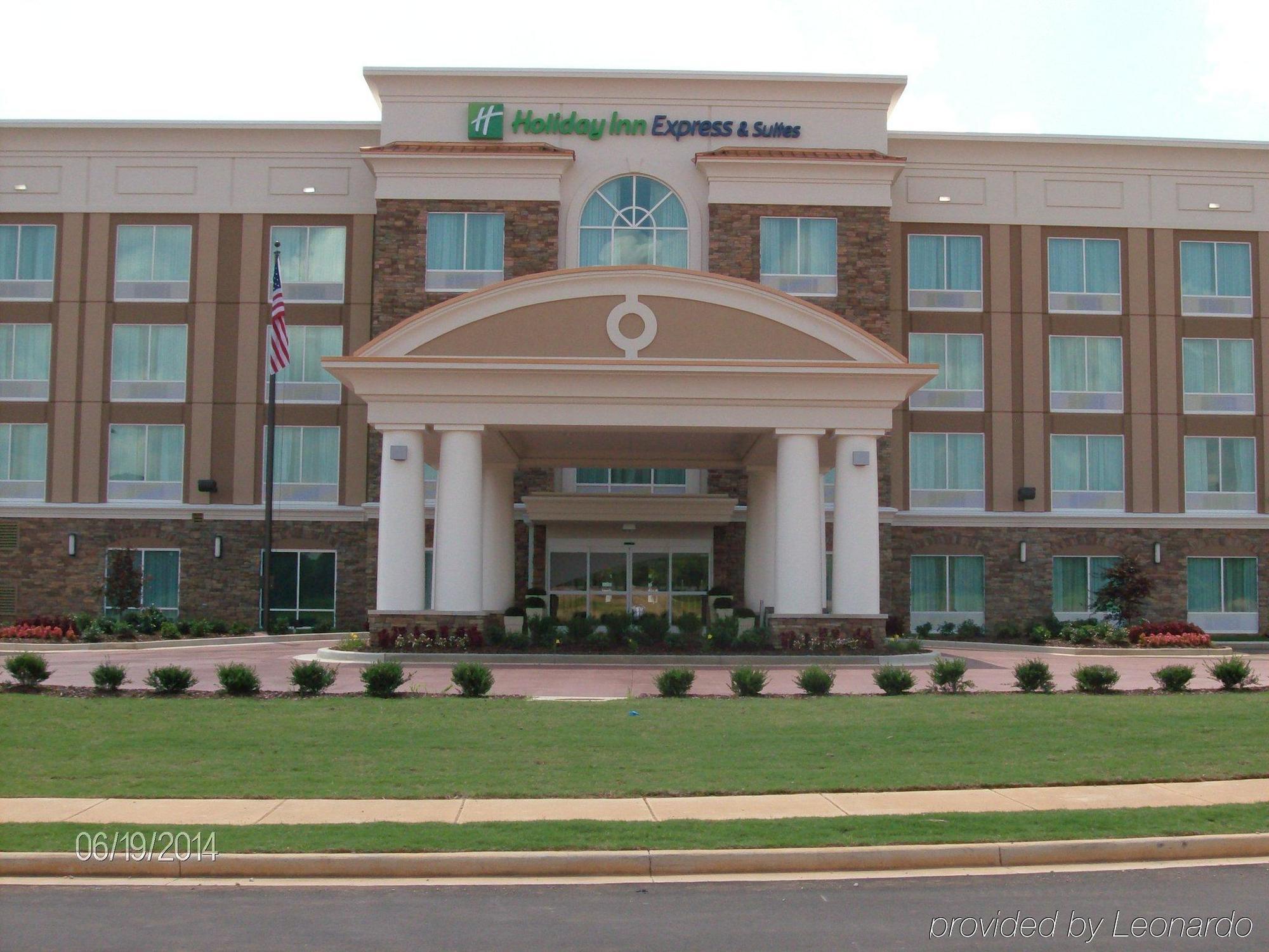 Holiday Inn Express Hotel & Suites Huntsville West - Research Park By Ihg Eksteriør bilde